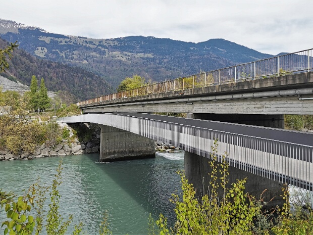 Rheinbrücke (Strasse u. Schiene)